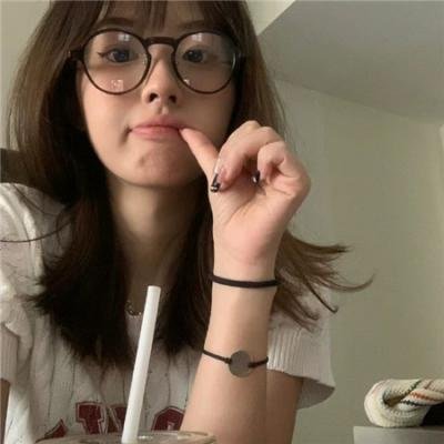 顾盼生香